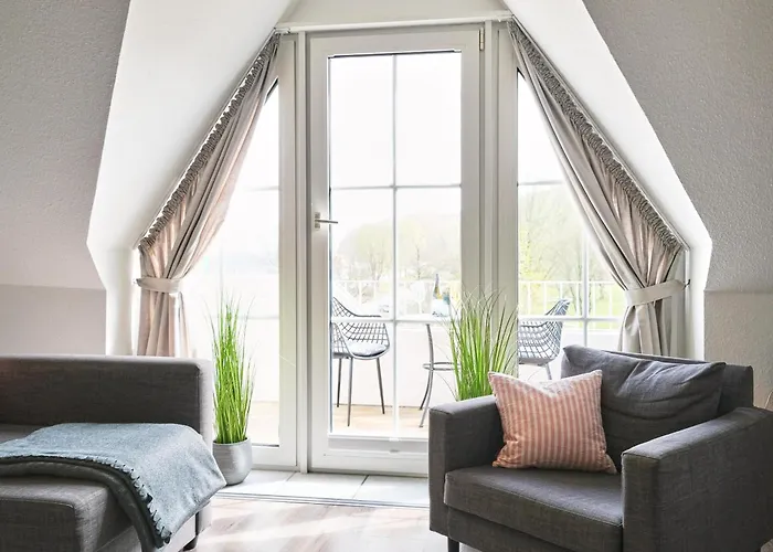 Smile, Wunderschoene Wohnung Direkt Am Strand